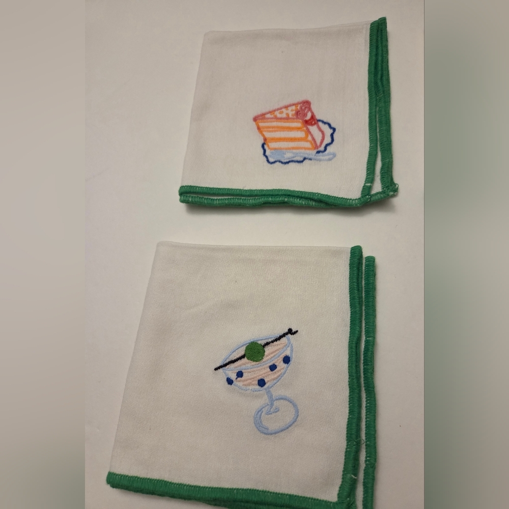 Set Of 4 Embroidered Napkins - Picture 4 of 4